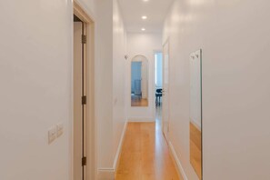 Interior - 3-Bed Flat Near Oxford Circus - Sleeps 6 - AC (London)