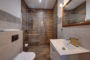 Apartment | Badezimmer