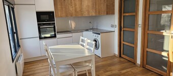 Superb detached house with 2 master suites and a sofa bed in the living room
