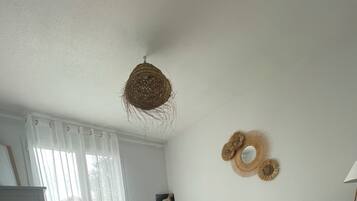 4 間睡房、熨斗/熨衫板、免費 Wi-Fi、床單