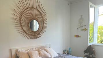 4 chambres, fer et planche à repasser, Wi-Fi gratuit, draps fournis