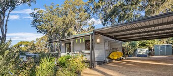 Kayaks, campfires, BBQs, and a peaceful bush setting