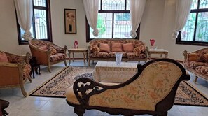 Living area - Mbweni Zanzibar Lux House (Zanzibar Town)