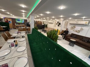Dining - Siam Boutique Hotel (Phayathai Road Bangkok)