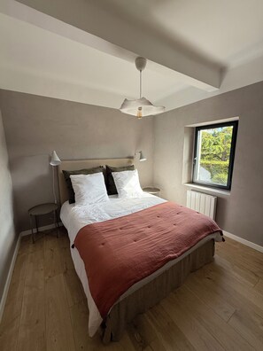 Room - Vrbo Property (Saint-Rémy-de-Provence)