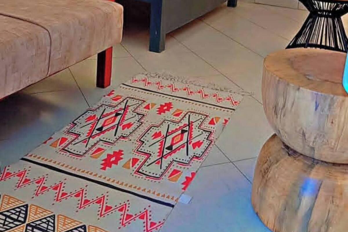 豪華雙人房 | 書桌、手提電腦工作空間、免費 Wi-Fi