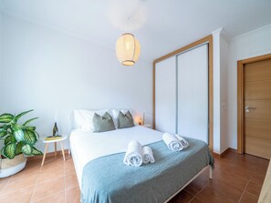 Room - Casa Vale do Sol - in Espartal (Aljezur)