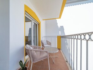 Property grounds - Casa Vale do Sol - in Espartal (Aljezur)
