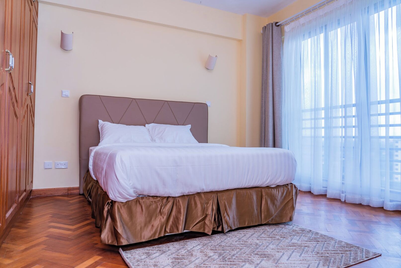 Deluxe Apartment | Free WiFi