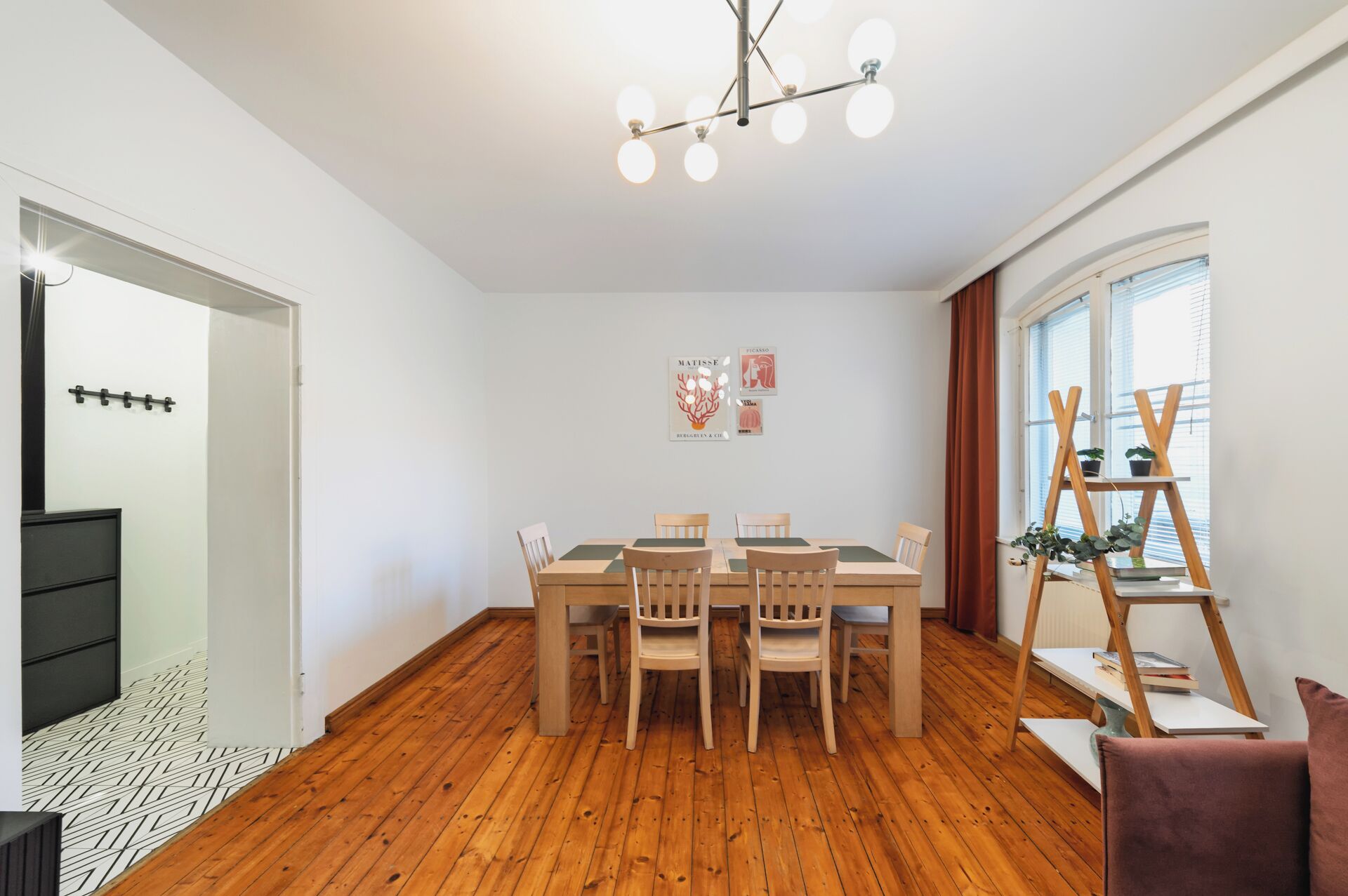 Appartement | Repas dans la chambre