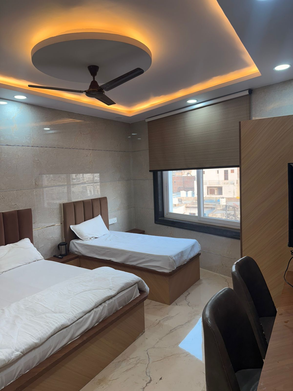 Family Quadruple Room | Iron/ironing board, free WiFi, bed sheets