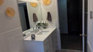 Hair dryer, towels, soap, shampoo