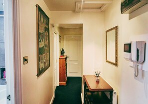 Comfort Apartment, Private Bathroom (The Hanover) | Lobby
