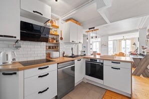 Fridge, microwave, oven, dishwasher - Altiplano, 1BR/1BA, 4 people (Paris)