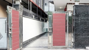 Rumah | Resepsionis
