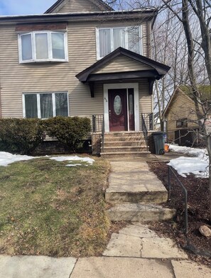 Exterior detail - 15 Minutes from World Cup-Cozy 1-bedroom  in a nice Montclair neighborhood (Montclair)