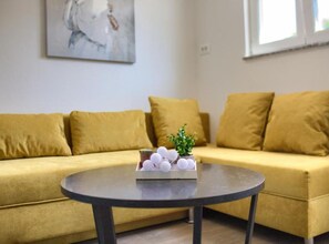 Apartment | Exterior - One Bedroom Apartment With Terrace (Pula)