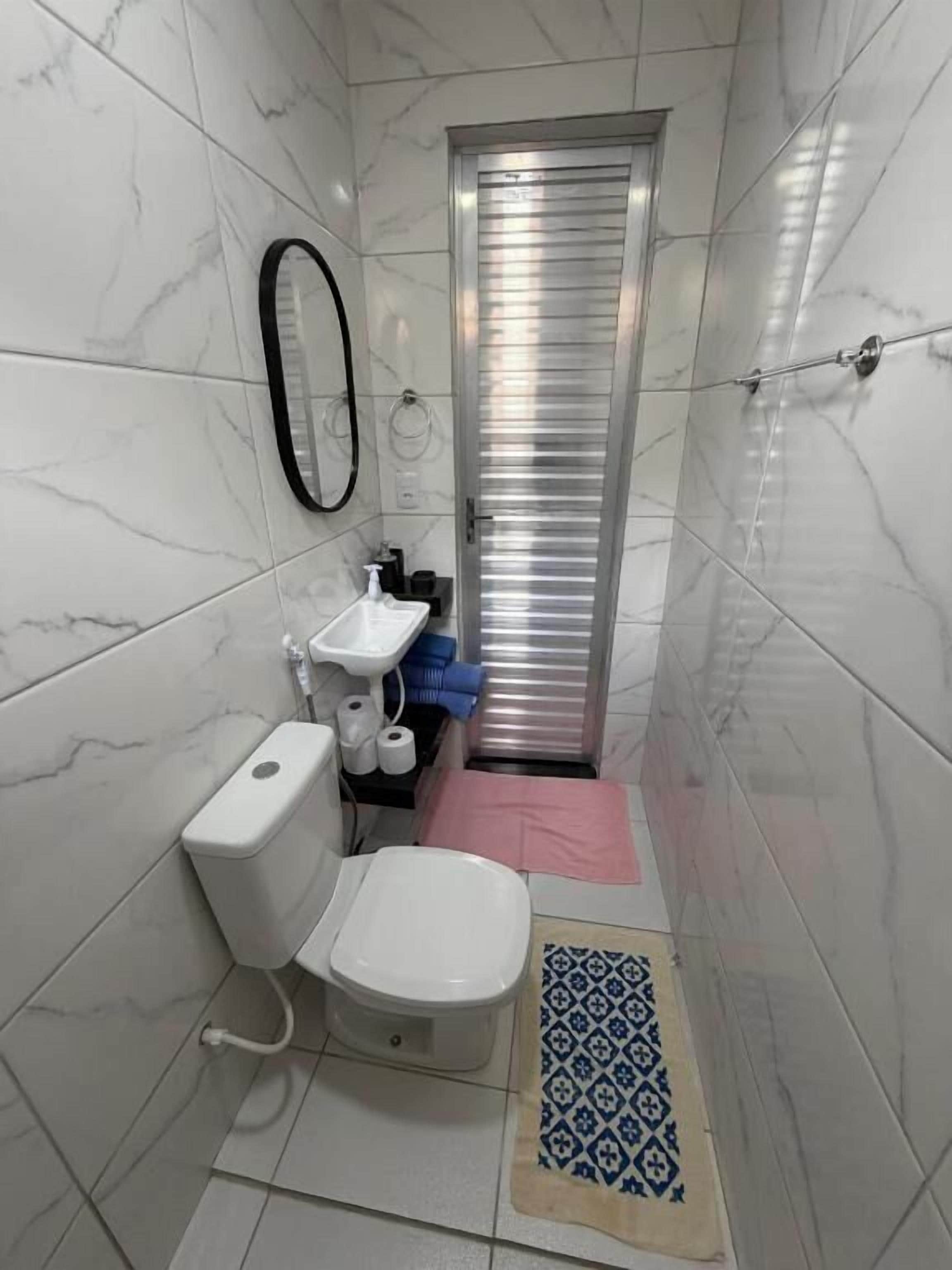 House | Bathroom