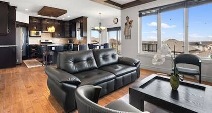 AMANTARA”Comfort & Close to Freeway