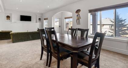 "Adya" a Luxury Stay from Richfort Hospitality