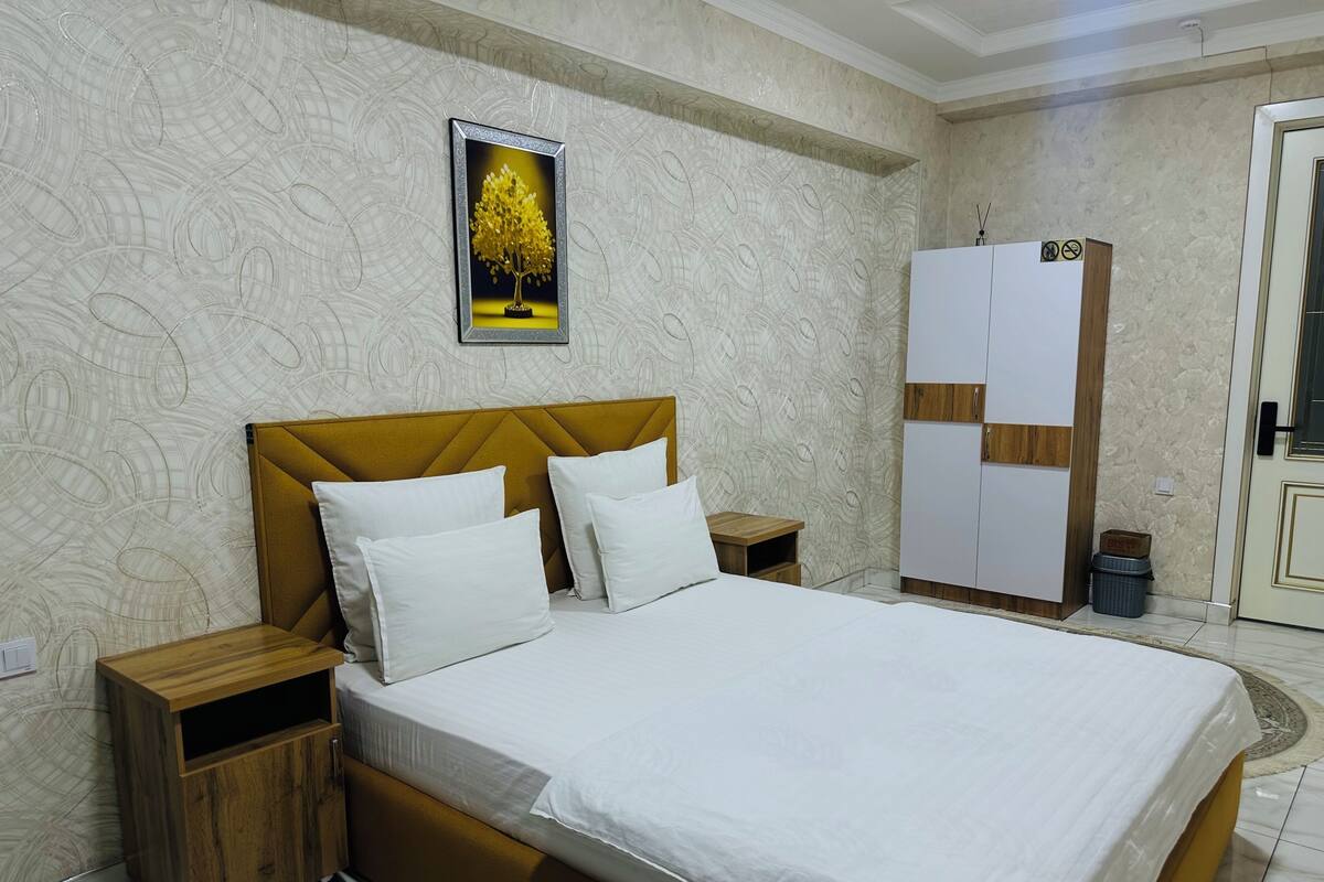 Deluxe Double or Twin Room, City View
