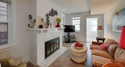 Ventnor City Getaway w/ Yard: 2 Blocks to Beach!
