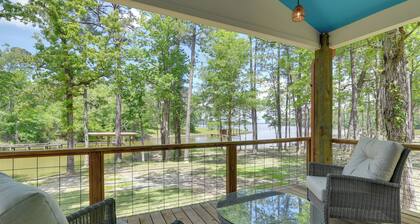 Deck & Dock Access! Sunlit Lake Livingston Escape