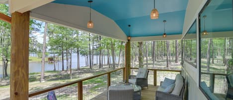 House (2 Bedrooms) | Front of property