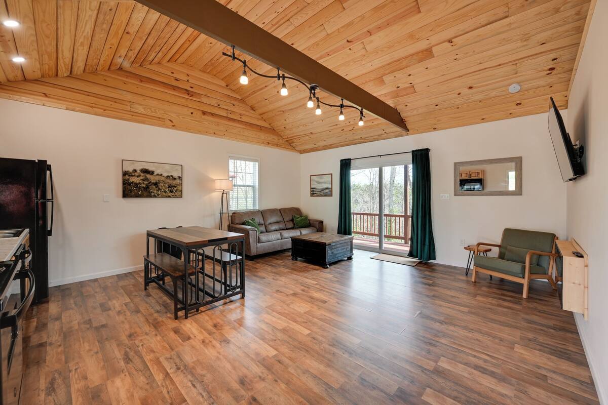 Talo (4 Bedrooms) | Sisätilat