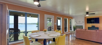 Angler's Escape on Lake Livingston w/ Private Dock