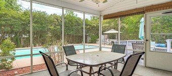 Screened Porch, Private Pool! Family Home in Aiken