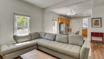House (3 Bedrooms) | Bahagian dalam
