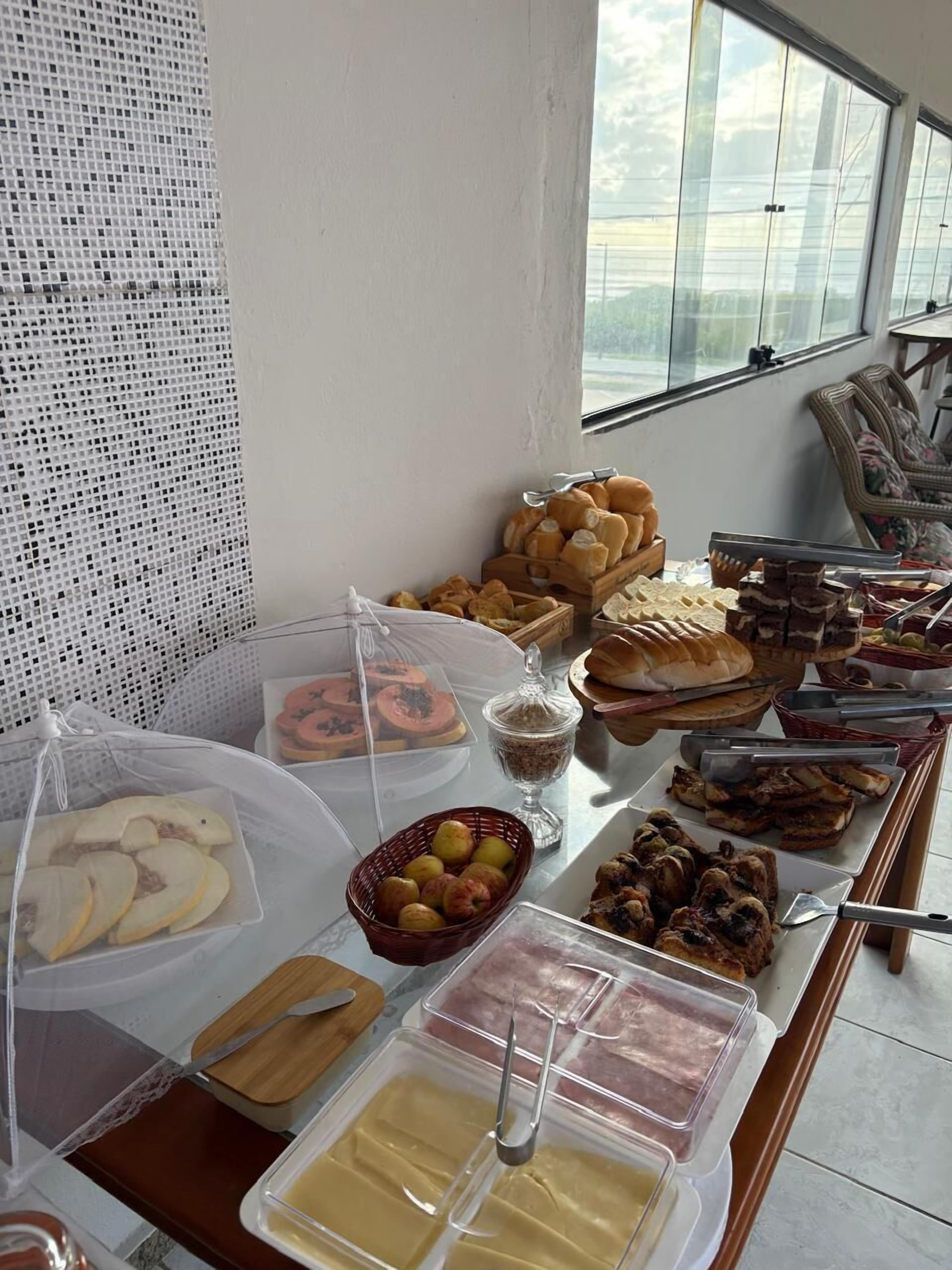 Gratis kontinental frukost varje dag 