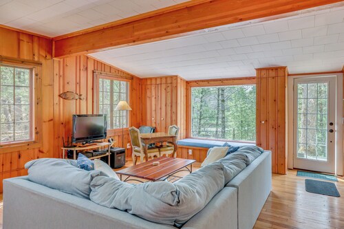 Blue Ribbon River Private Access! 18-acre Escape