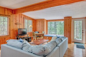 Interior - Blue Ribbon River Private Access! 18-acre Escape (Baldwin)