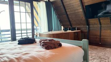 Deluxe Bungalow, Sea View | Free WiFi