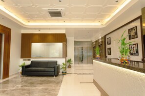 Lobby - Hotel Sitara Residency (Navi Mumbai)