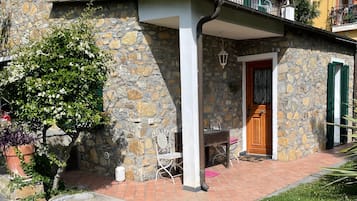Esterni