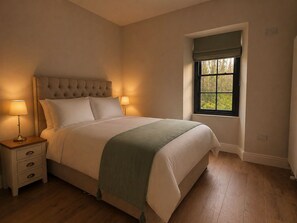 3 chambres, fer et planche à repasser, Wi-Fi gratuit, draps fournis