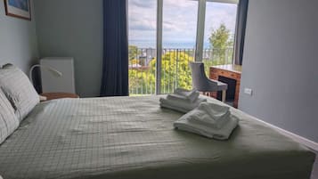 Wifi gratis y ropa de cama