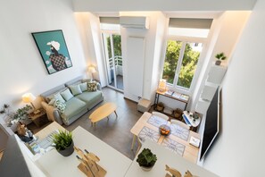 House, Smoking - 405 Le Blue in Cannes (Cannes)