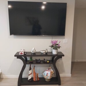Apartment, 2 Bedrooms, Smoking, Balcony | Room amenity - Cozy Retreat - Home Away From Home (Calgary)