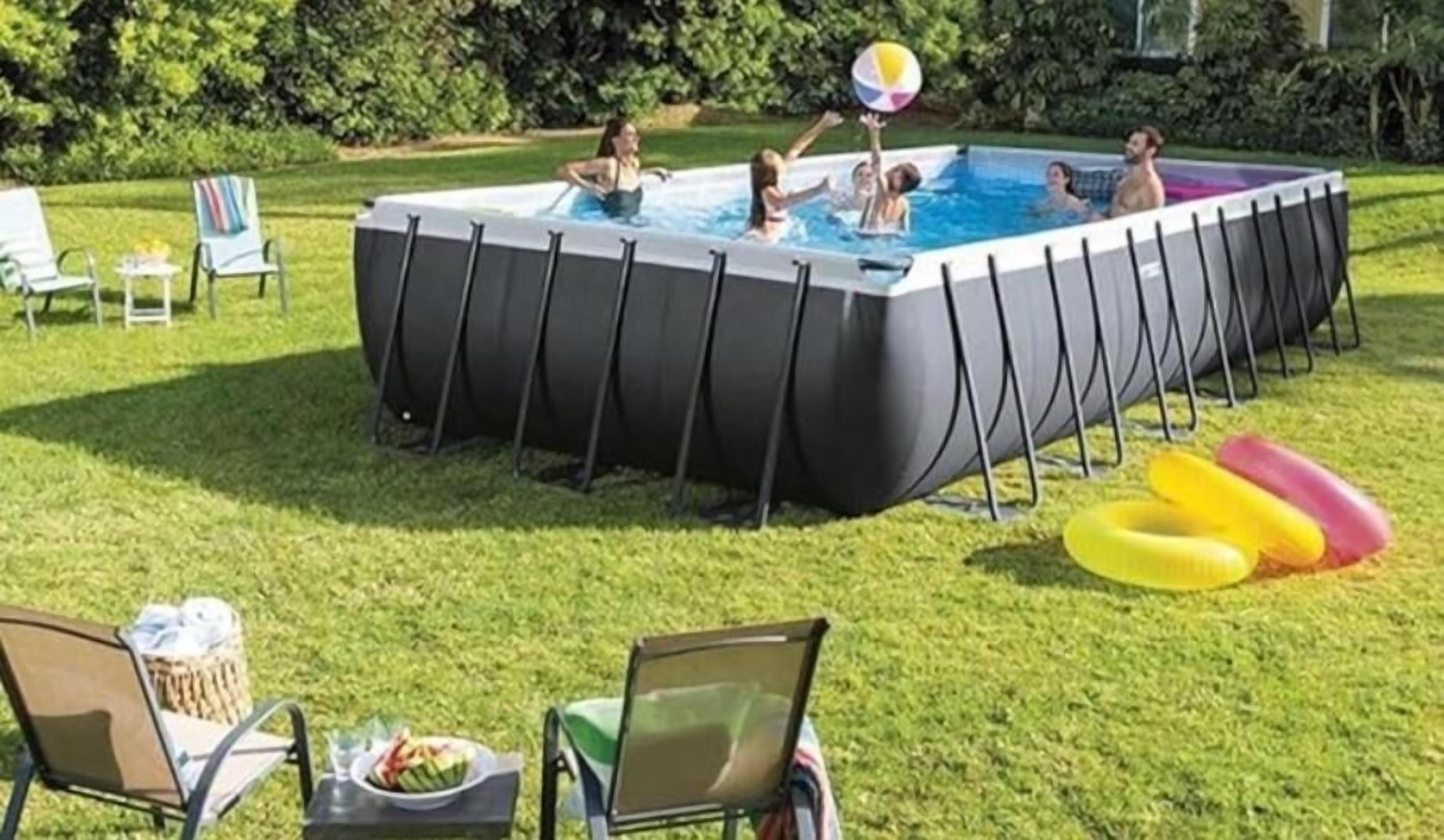 Seasonal outdoor pool