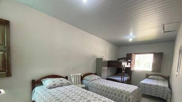 Literie de qualité supérieure, décoration personnalisée