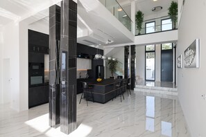 Microwave, dishwasher, coffee/tea maker, high chair - Villa Odeona Zadarvillas (Zadar)