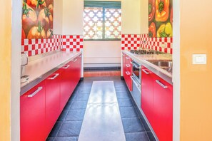 Apartment, 1 Bedroom, Balcony, Garden View | Private kitchen - Cristal Apartments (Masserano)
