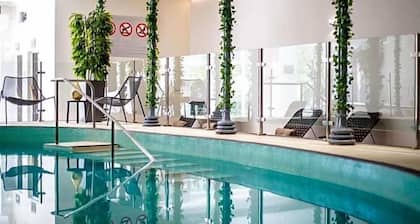 Elite Venue Selection Felbridge - Gatwick