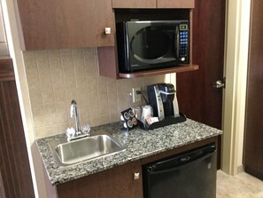 Interior - Ramada by Wyndham High River (High River)