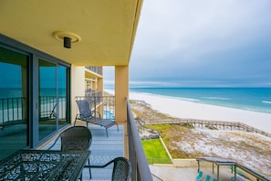 Condo, 1 Bedroom | Outdoor dining - Phoenix I 1056 1 Bedroom Condo (Orange Beach)