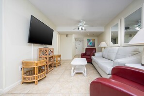 Condo, 1 Bedroom | Living area - Phoenix I 1094 1 Bedroom Condo (Orange Beach)